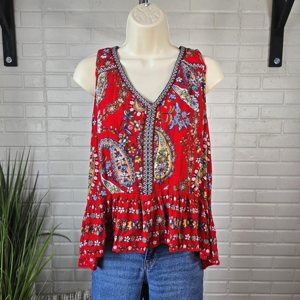 Patrons Of Peace Red Floral Paisley Sleeveless Peplum High Low Top Medium